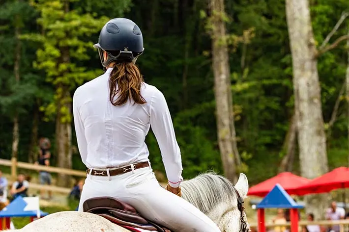 good sitting trot tips can help you sit more deeply on a bouncy sitting trot