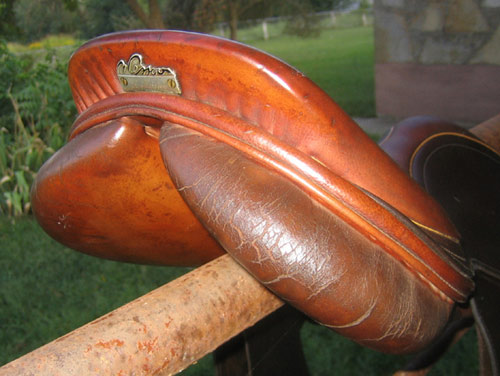 The underside of an English saddle